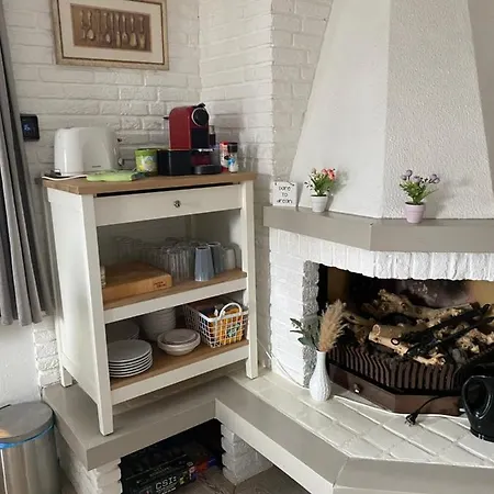 Bed & Breakfast Houseboat By The Mill With Jacuzzi And Sauna *